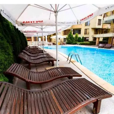 Appartement двустаен апартамен,,антония,,
